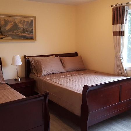 Richmond Vancouver Airport Comfy Home Kültér fotó